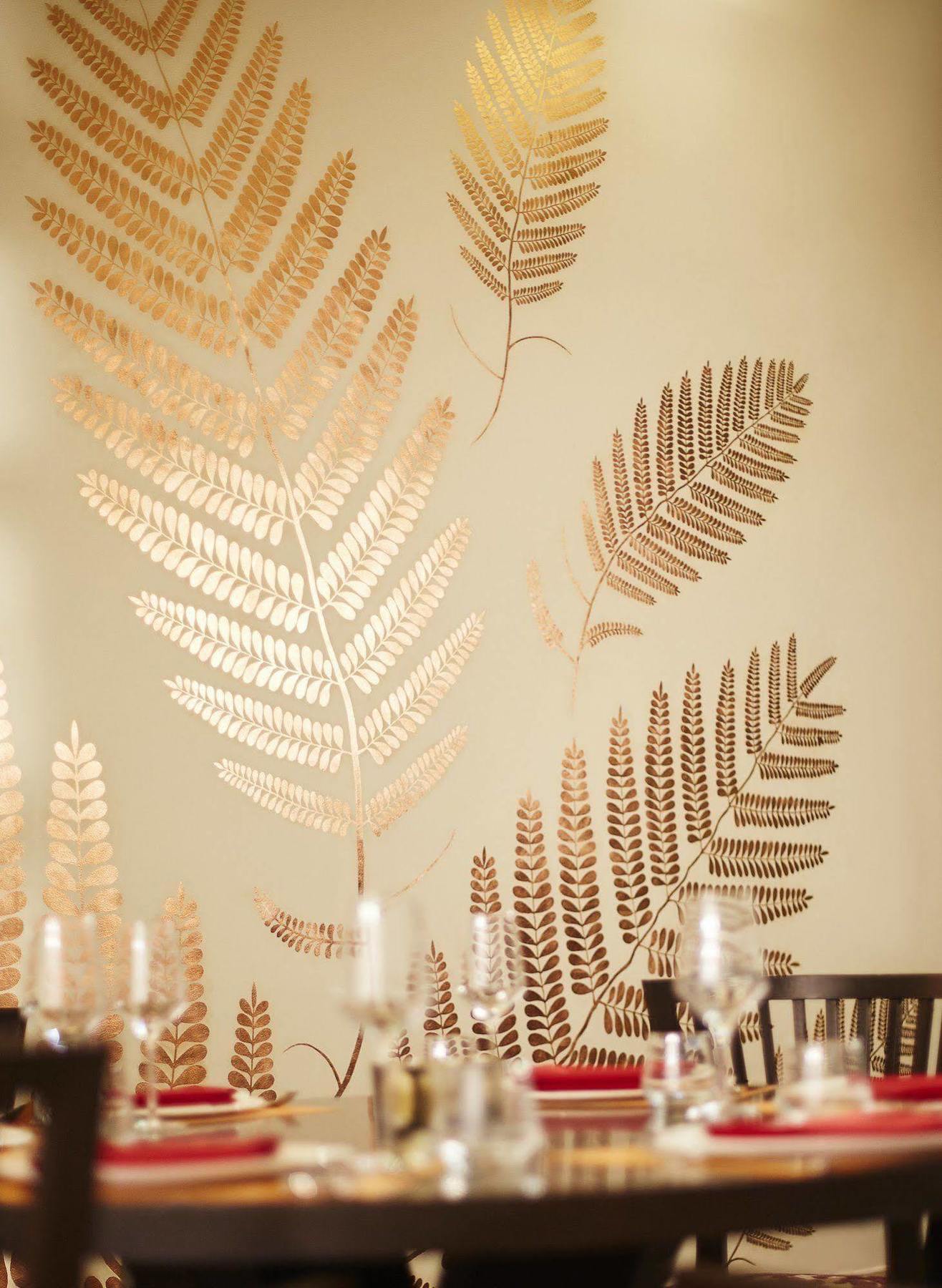 ทัช บังกะลอร์ Hotel Devanahalli ภายนอก รูปภาพ A stencilled wall